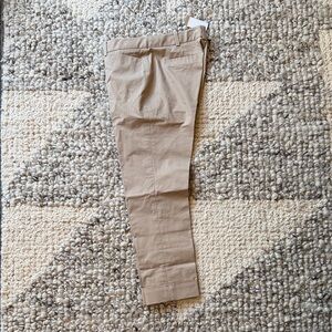 Brooks Brothers Women's Ankle-Length Cropped Chinos in Khaki